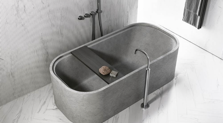 Piet Boon by COCOON dark gray bathtub with silver hardware