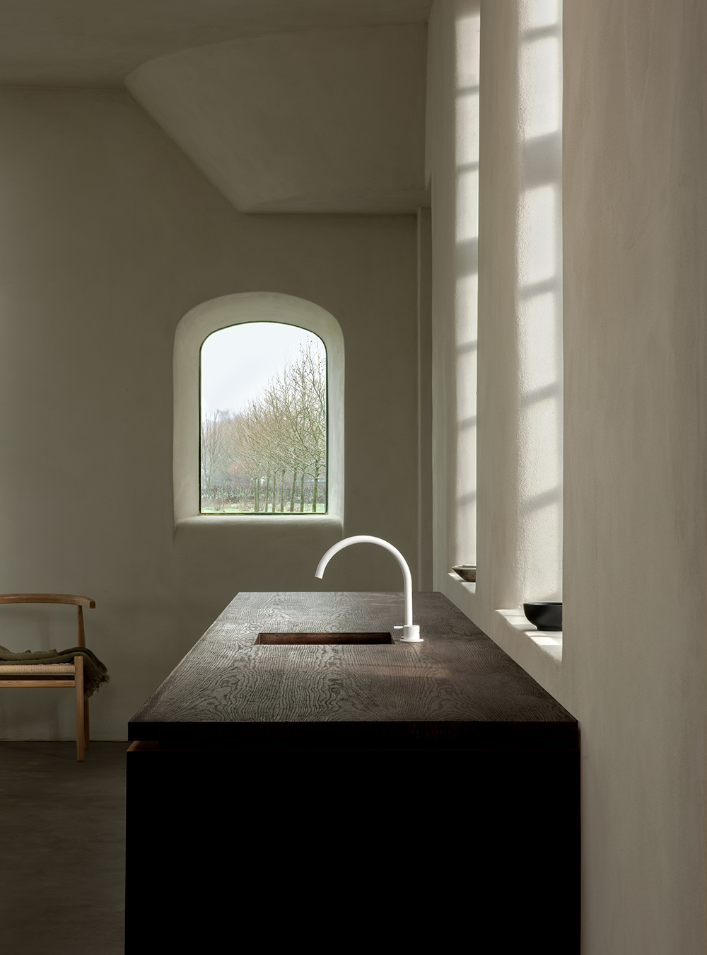 Modern Bathroom Design: White is the New Black - Specialty Hardware and ...